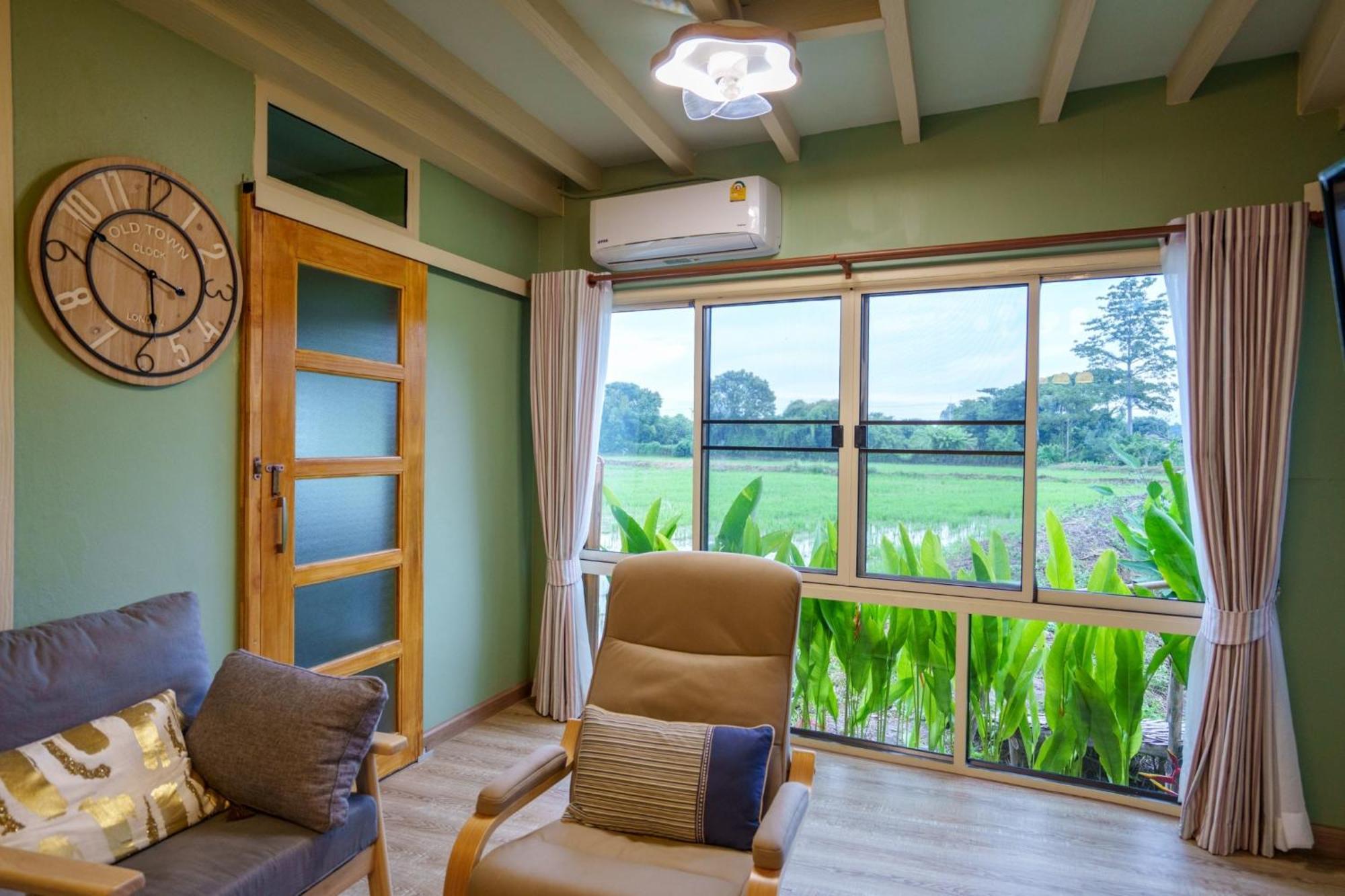 Mana-An Lake Hill Resort มานาอันเลคฮิลล์รีสอร์ต Чіангмай Екстер'єр фото