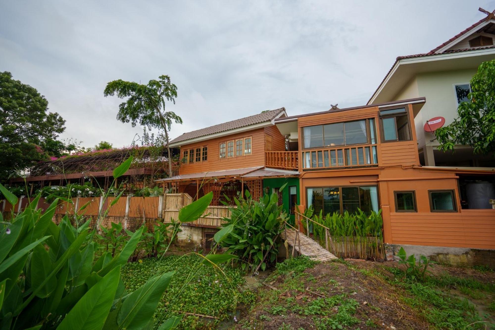 Mana-An Lake Hill Resort มานาอันเลคฮิลล์รีสอร์ต Чіангмай Екстер'єр фото